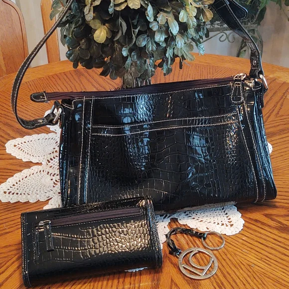 Liz Claiborne Vegan Patent Leather Purse, Wallet, Keychain Set Black - Picture 2 of 16